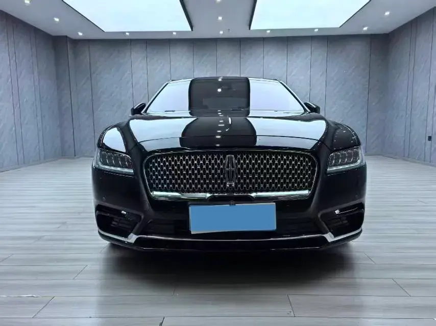 2019 LINCOLN CONTINENTAL thumbnail 2