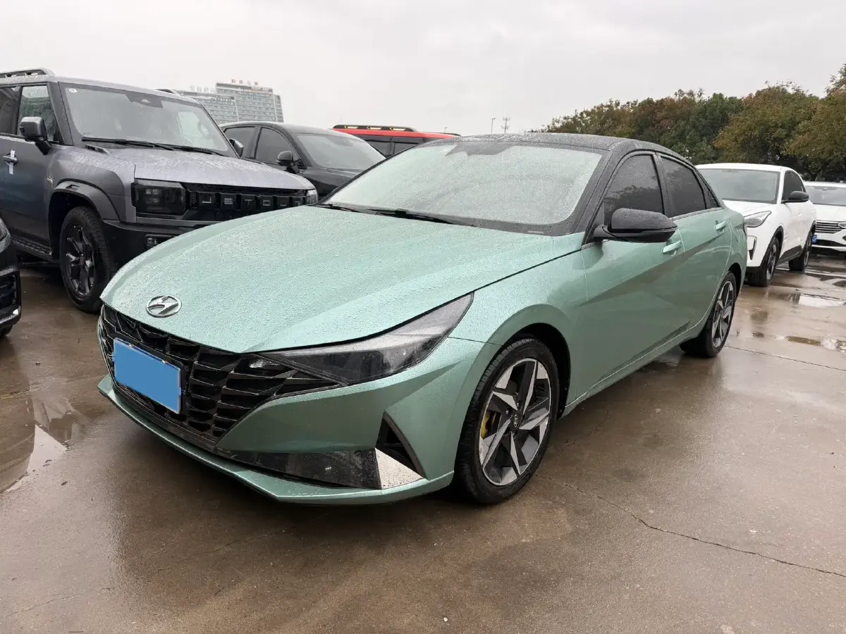 2021 Hyundai Elantra 1.5L 115HP L4 CVT