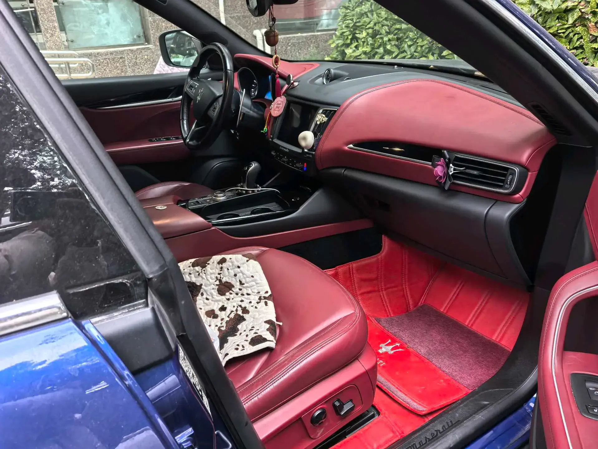 2018 MASERATI LEVANTE thumbnail 4