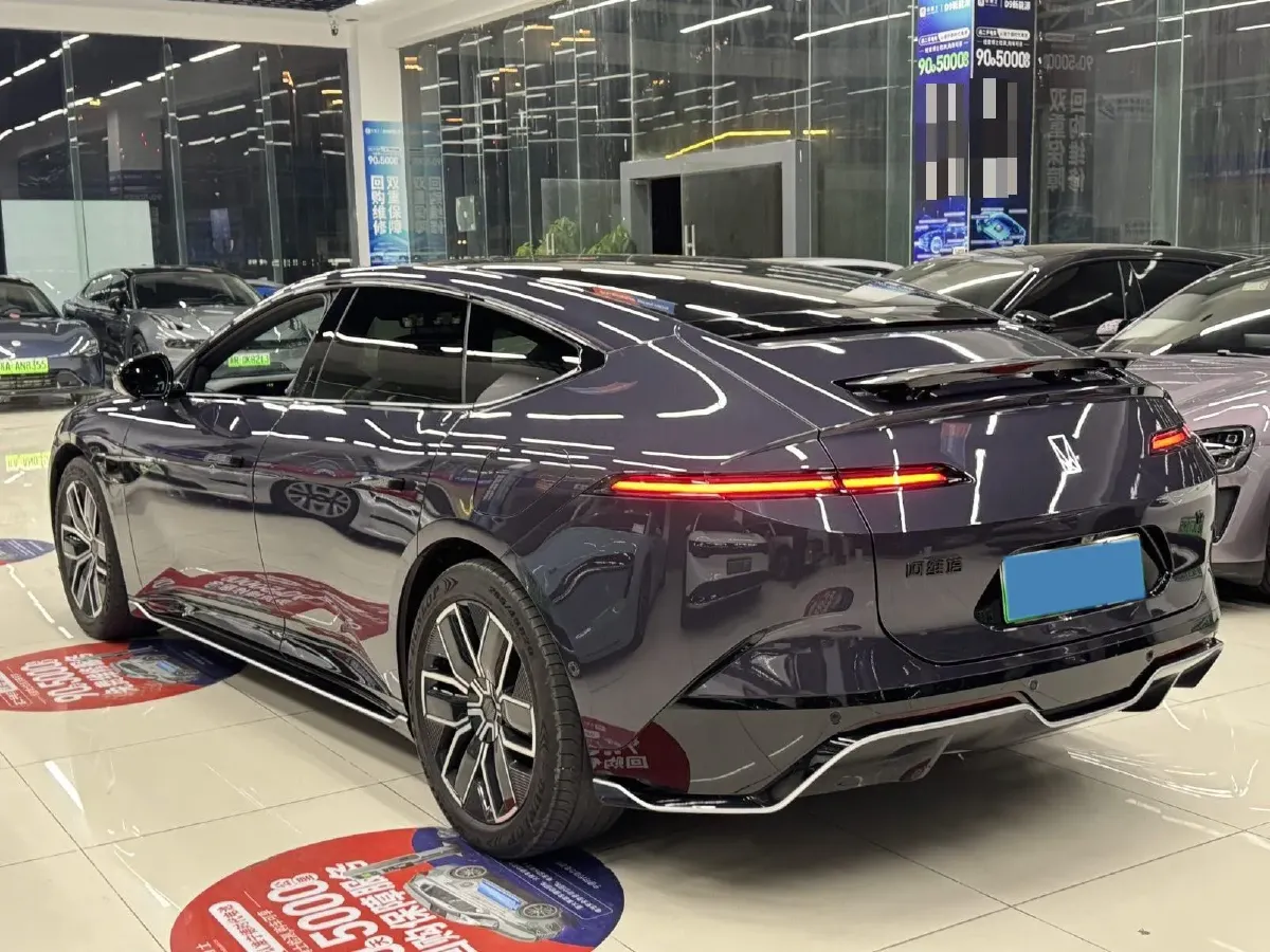 2024 Avatr 12 BEV 94.5KWH,autocango,china used car exporter,china ev exporter,chinese used car exporter,chinese used ev exporter