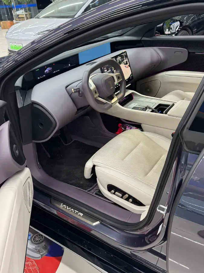 2024 Avatr 12 BEV 94.5KWH,autocango,china used car exporter,china ev exporter,chinese used car exporter,chinese used ev exporter