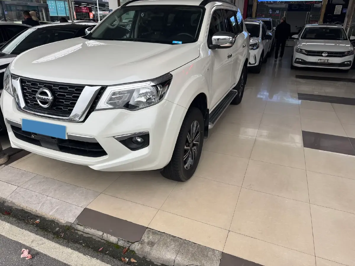 2020 Nissan Terra 2.5L 193HP L4 7AT