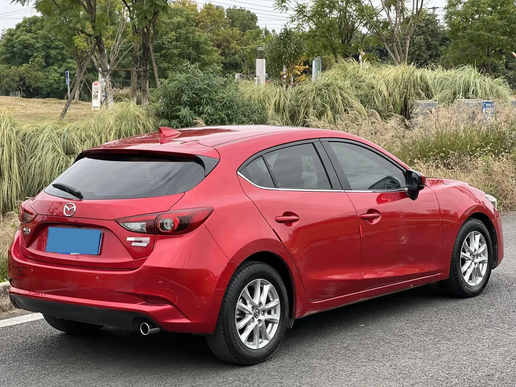 2017 MAZDA 3 thumbnail 2