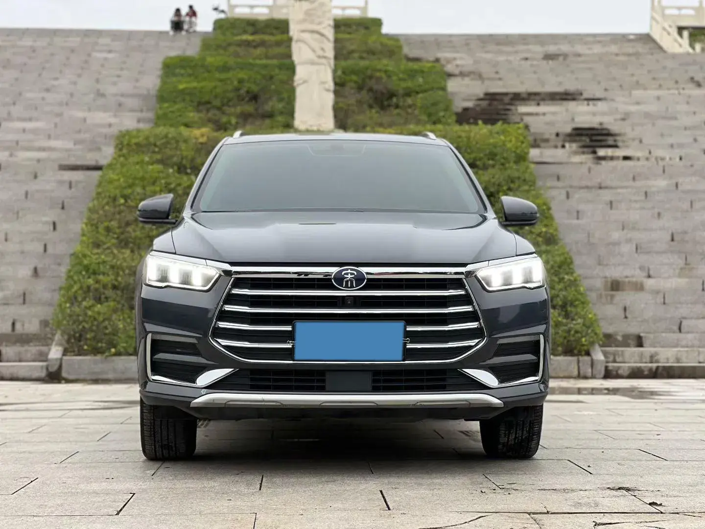 2019 BYD SONG thumbnail 3