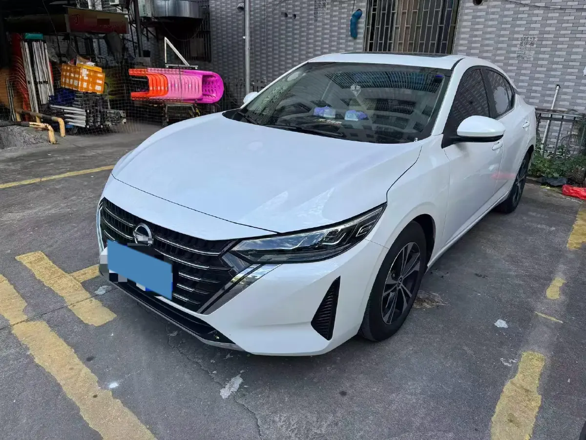 2023 Nissan Sylphy 1.6L 135HP L4 CVT