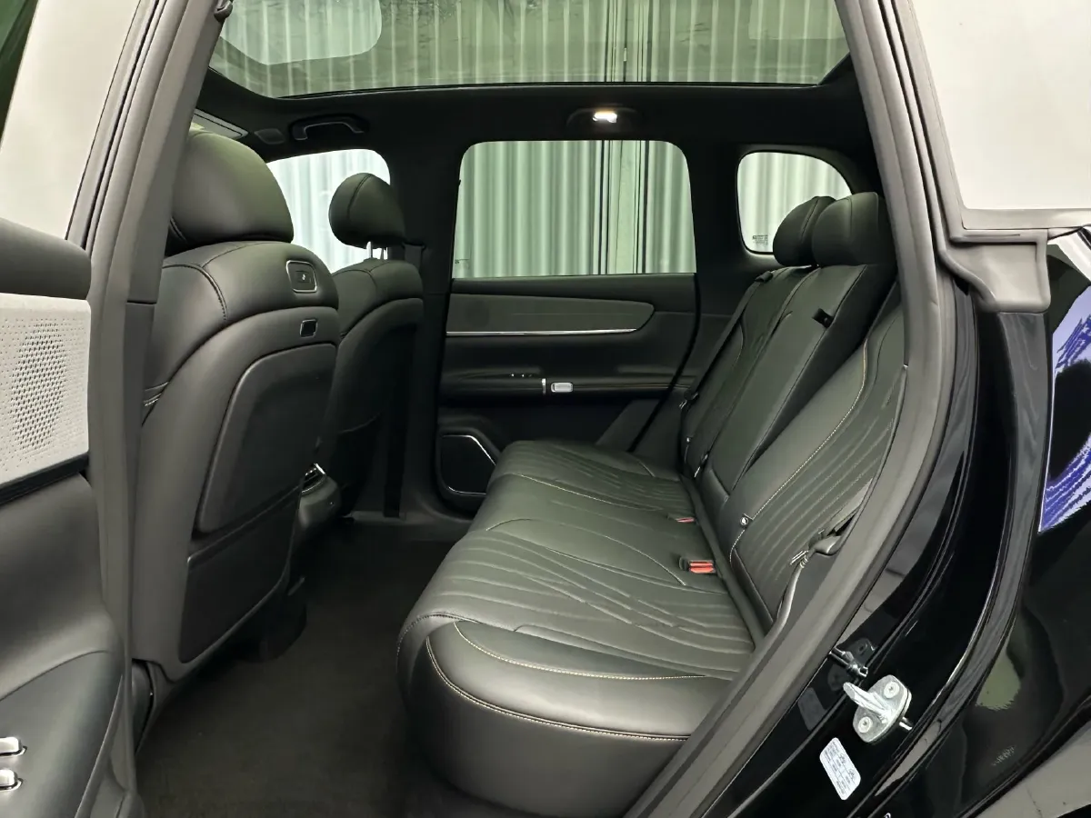 2025 ChangAn QiYuan Q07 1.5T 150HP L4 E-CVT PHEV,autocango,china used car exporter,china ev exporter,chinese used car exporter,chinese used ev exporter