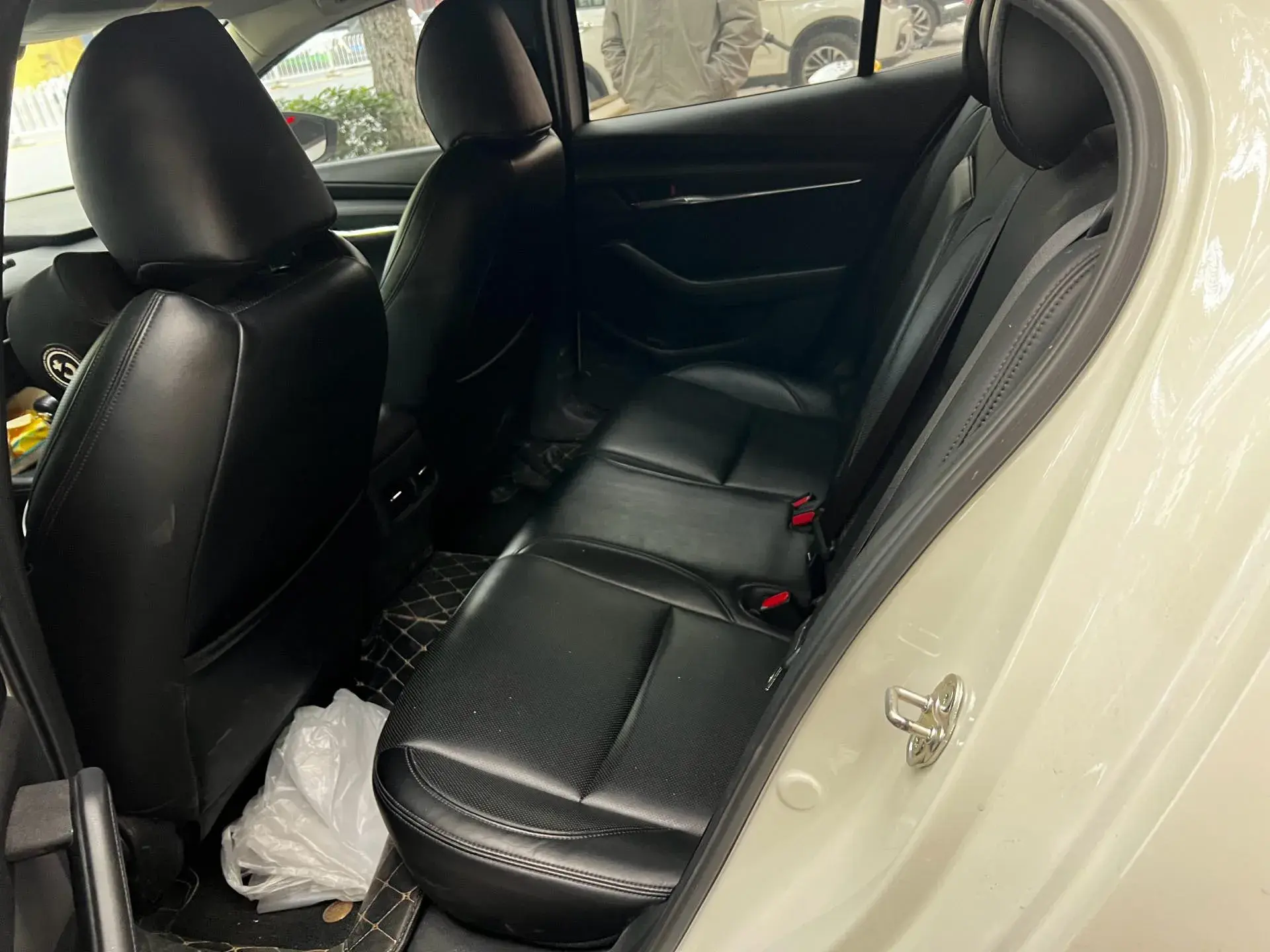 2022 MAZDA 3 thumbnail 3