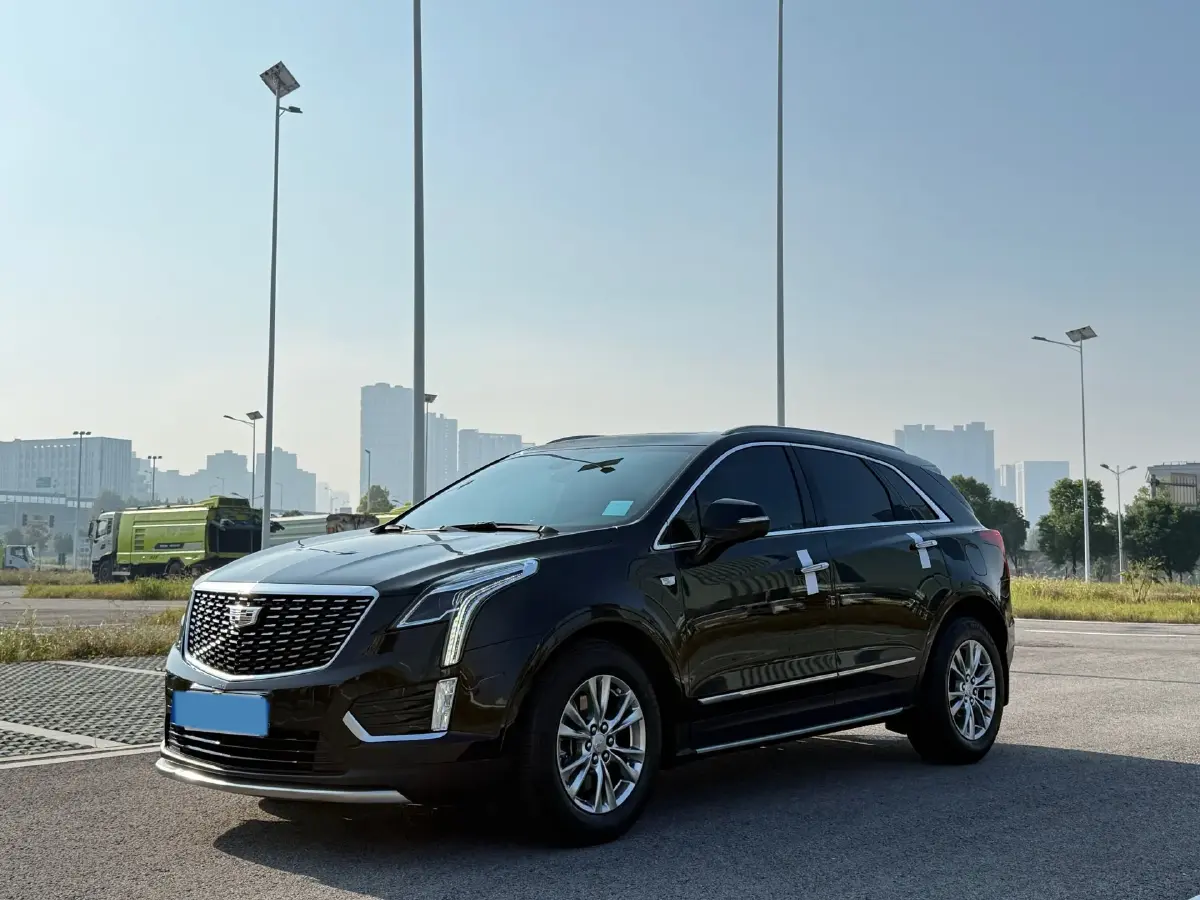 2022 Cadillac XT5 2.0T 237HP L4 9AT
