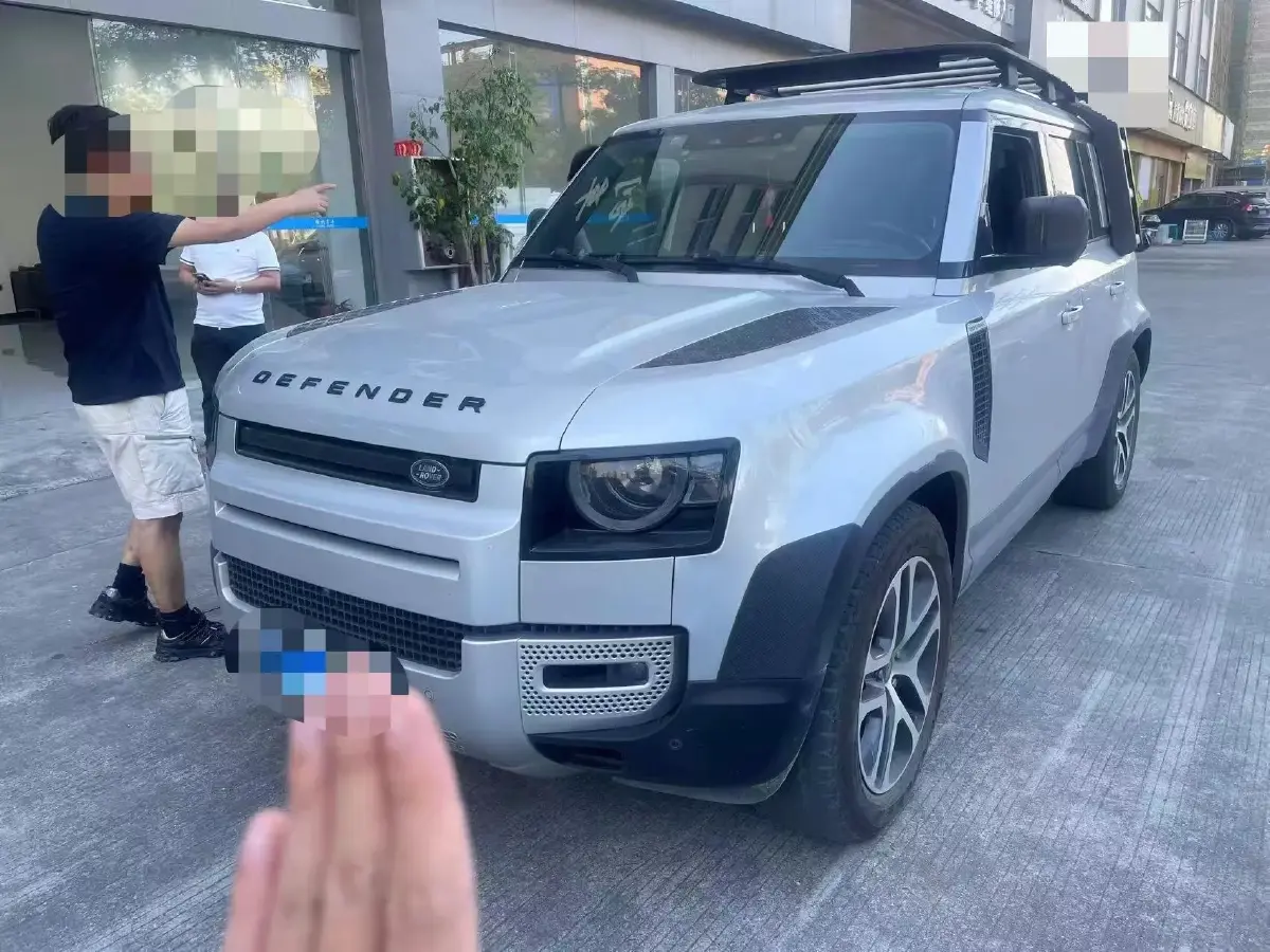 2020 Land Rover Defender 3.0T 400HP L6 8AT