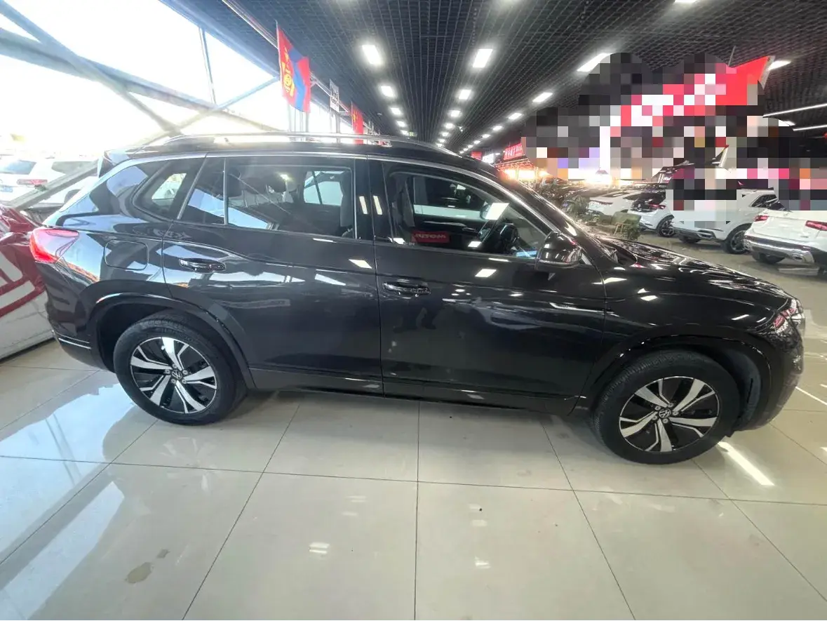 2022 VOLKSWAGEN TAYRON thumbnail 2