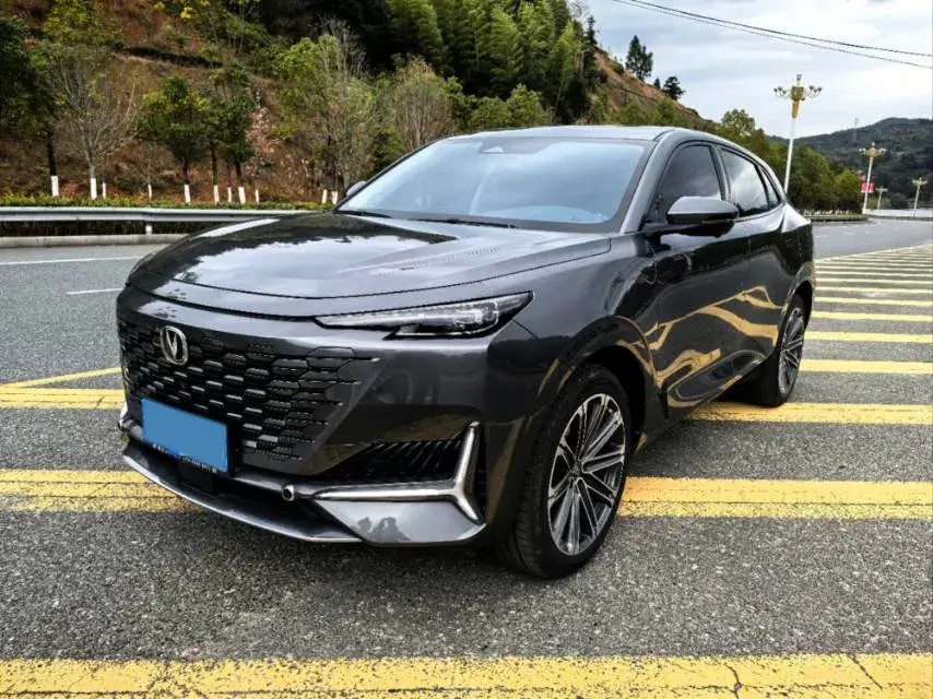 2021 ChangAn UNI-K 2.0T 233HP L4 8AT