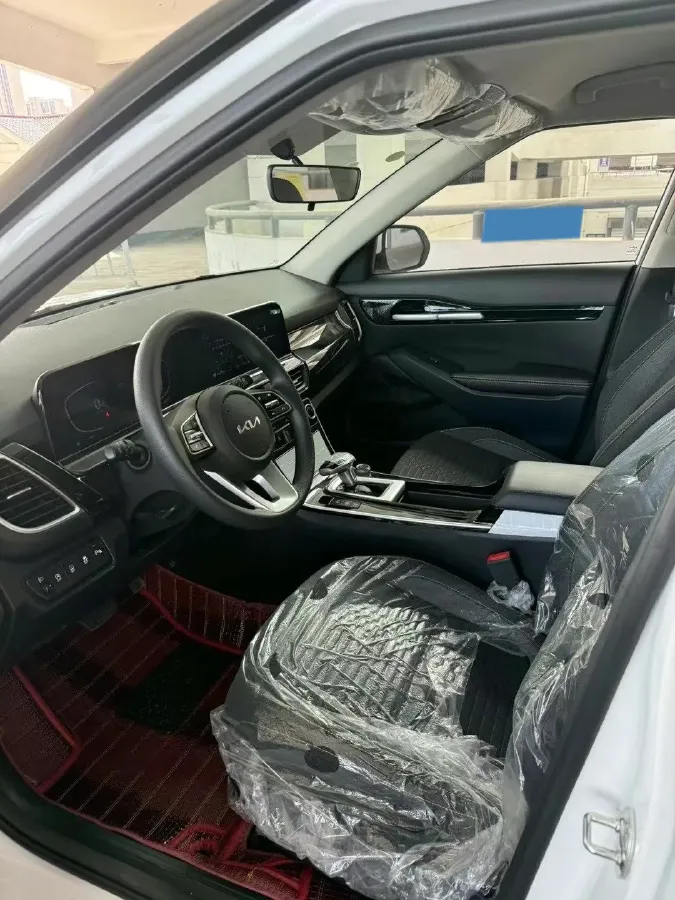 2023 Kia Seltos 1.5L 115HP L4 CVT,autocango,china used car exporter,china ev exporter,chinese used car exporter,chinese used ev exporter