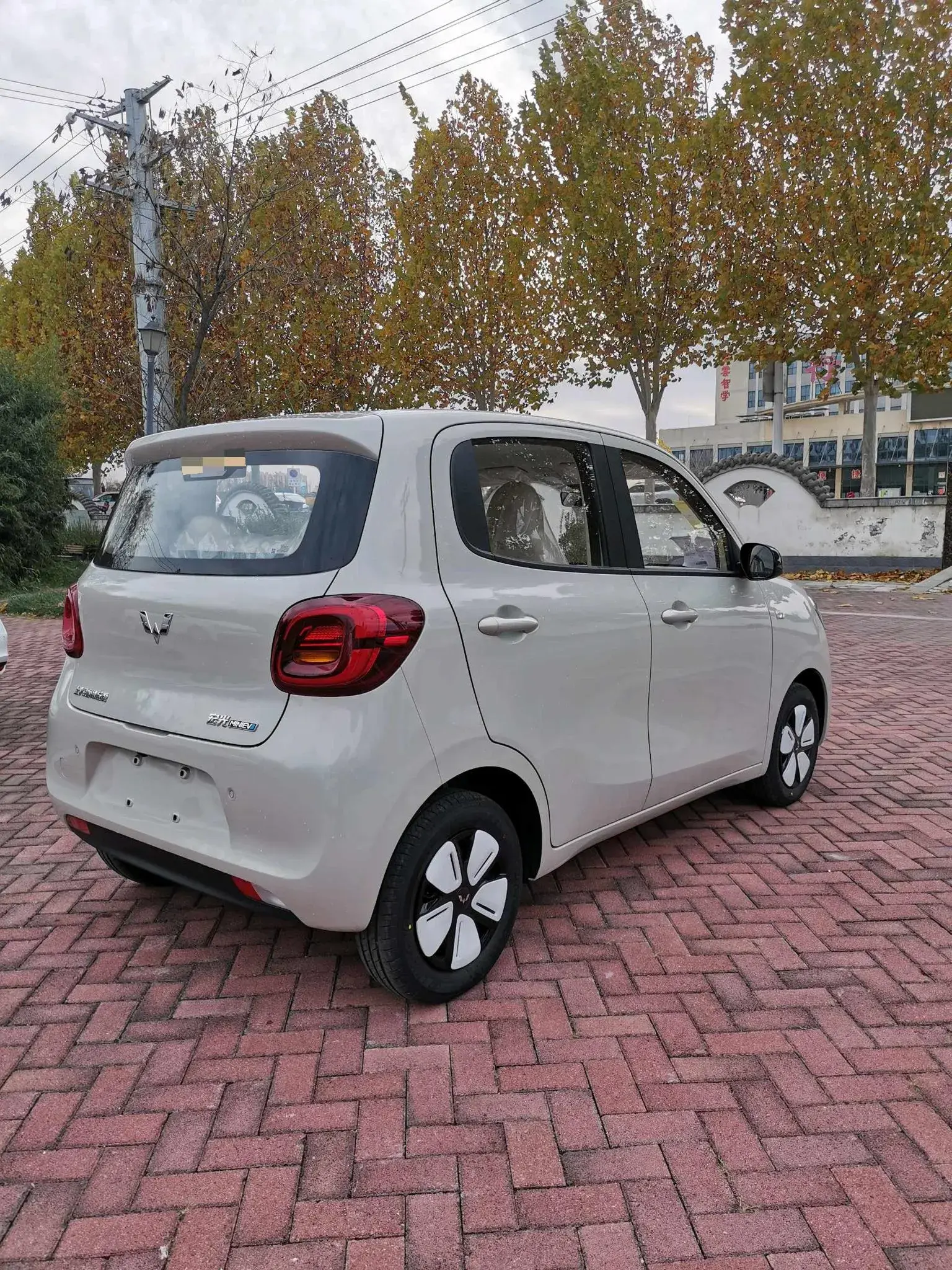 2024 WULING HONGGUANG thumbnail 3