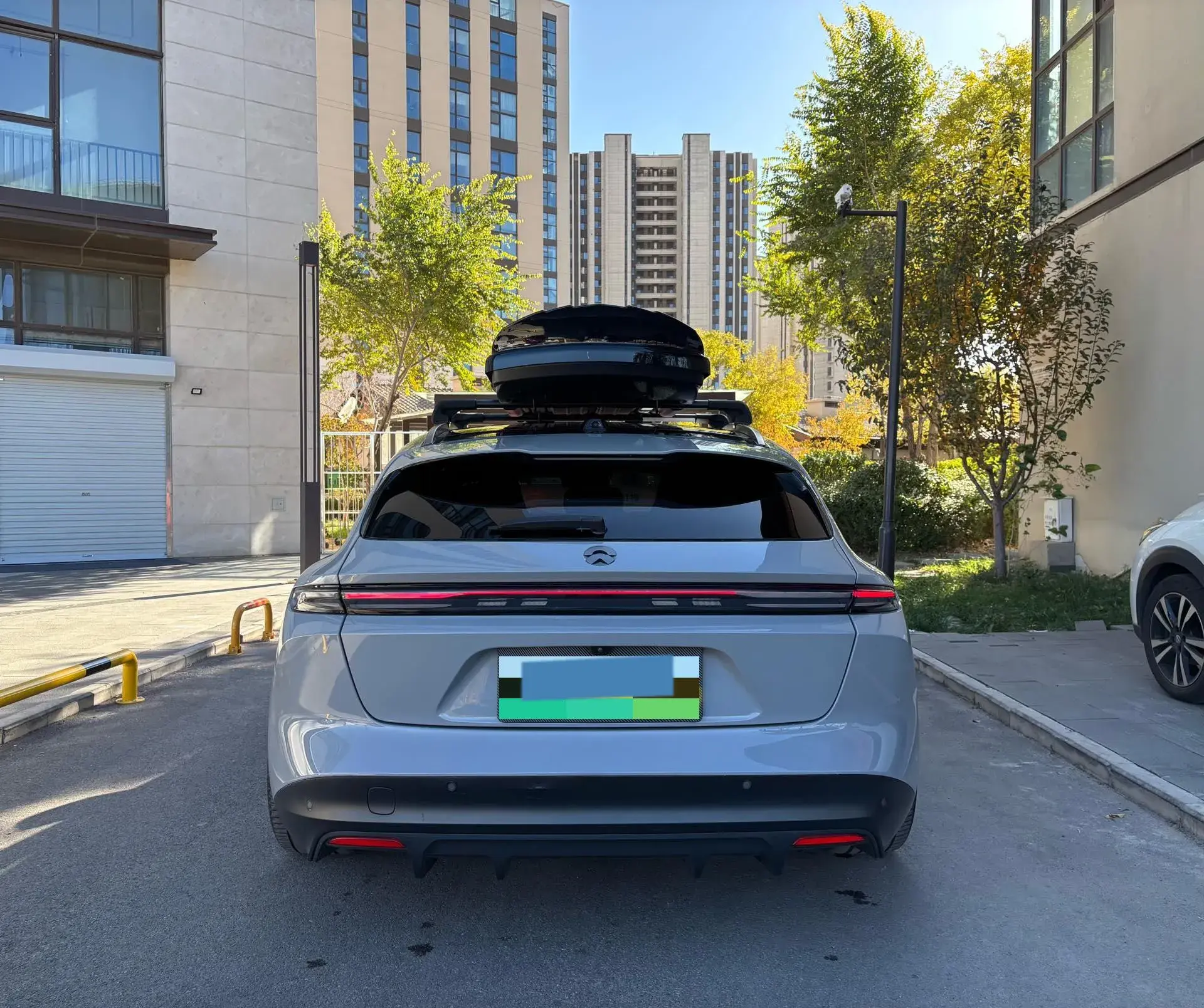 2023 NIO ET5T thumbnail 3