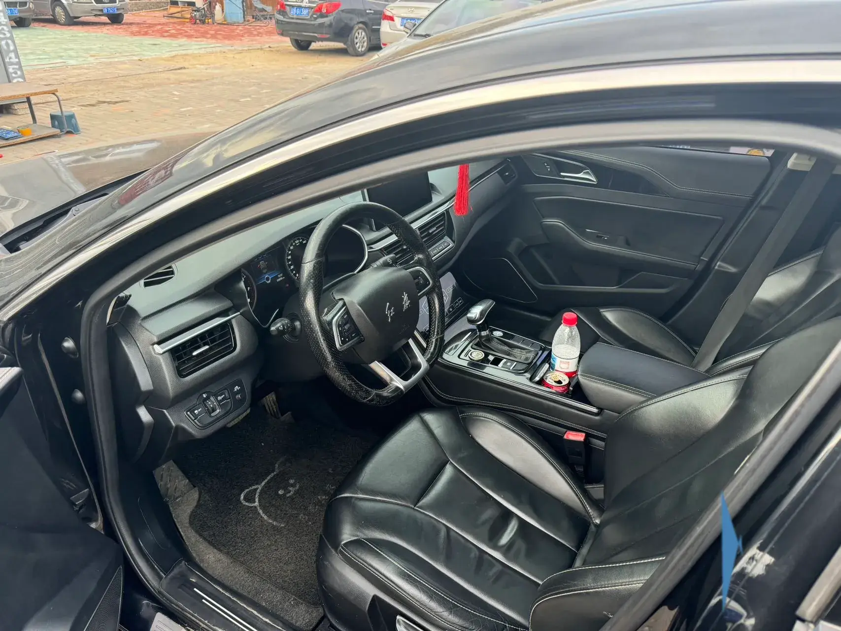 2018 HONGQI H5 thumbnail 4