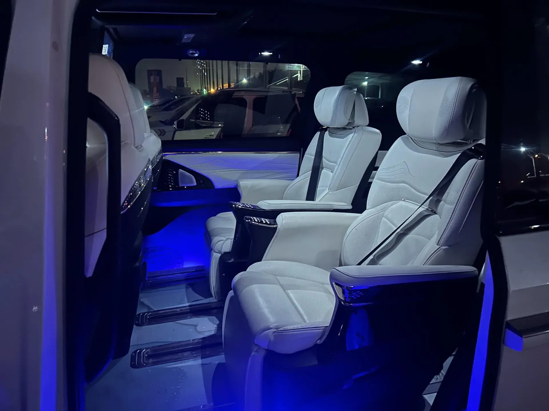 2023 GAC TRUMPCHI thumbnail 4