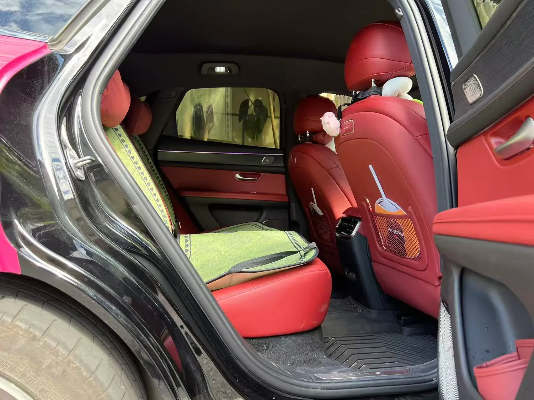 2024 AITO AITO thumbnail 3