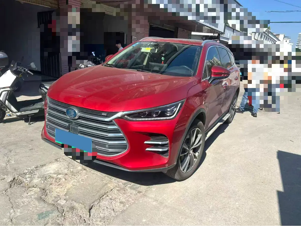 2018 BYD TANG view 1