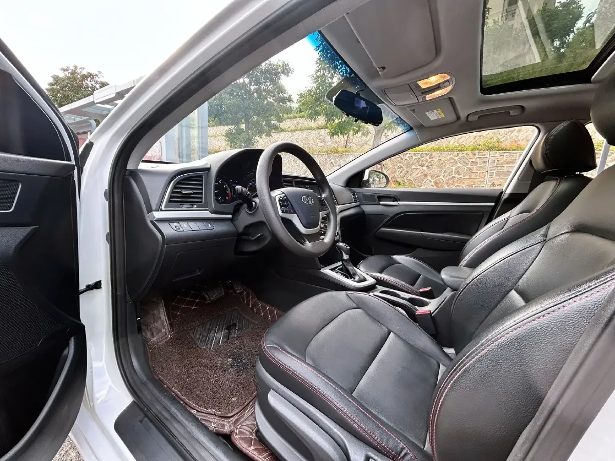 2016 Hyundai Elantra 1.6L 130HP L4 6AT,autocango,china used car exporter,china ev exporter,chinese used car exporter,chinese used ev exporter