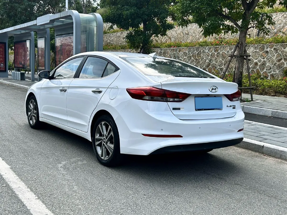 2016 Hyundai Elantra 1.6L 130HP L4 6AT,autocango,china used car exporter,china ev exporter,chinese used car exporter,chinese used ev exporter