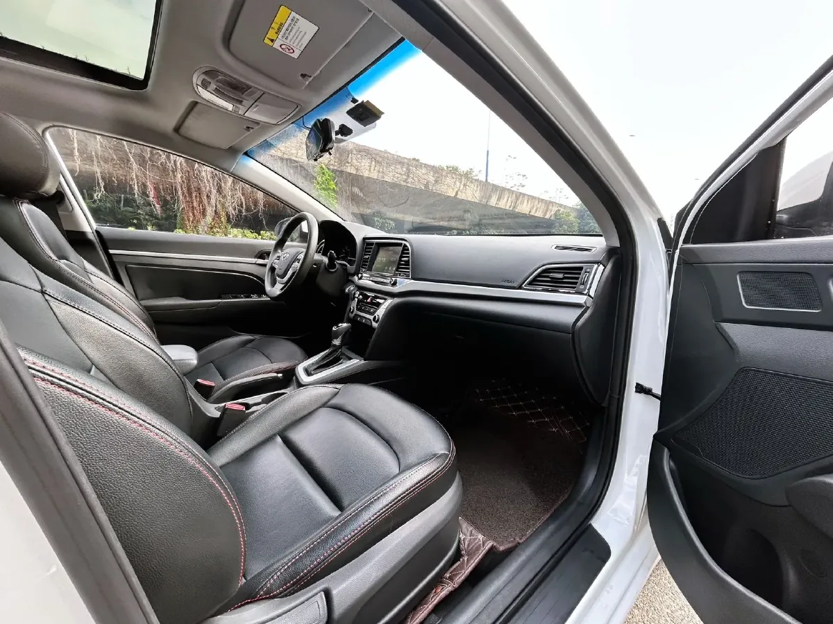 2016 Hyundai Elantra 1.6L 130HP L4 6AT,autocango,china used car exporter,china ev exporter,chinese used car exporter,chinese used ev exporter