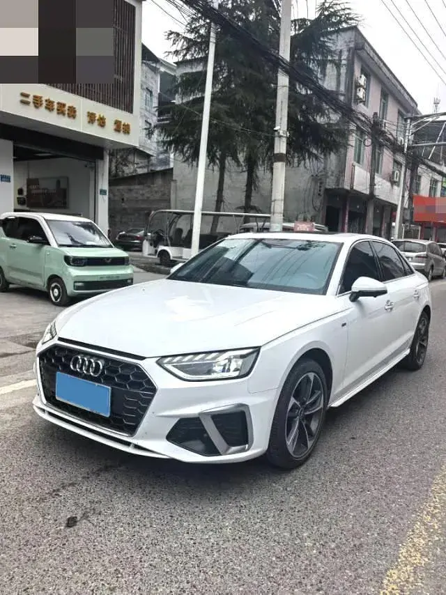 2024 Audi A4L 2.0T 190HP L4 7DCT