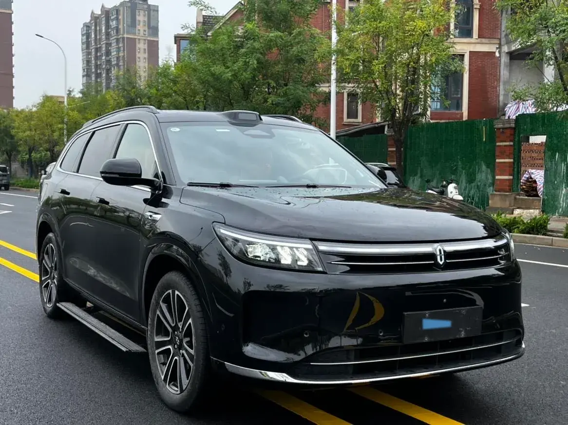 2024 AITO AITO thumbnail 3