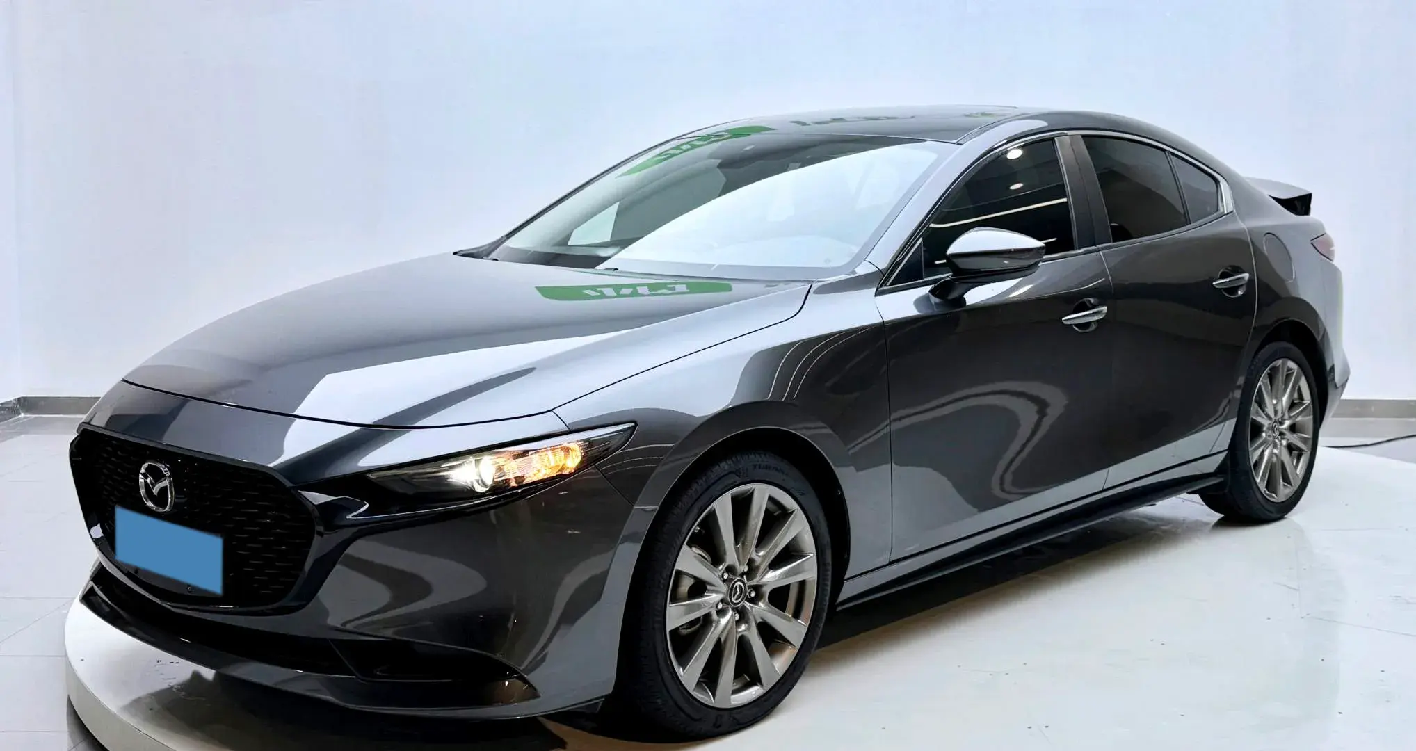 2022 MAZDA 3 view 1