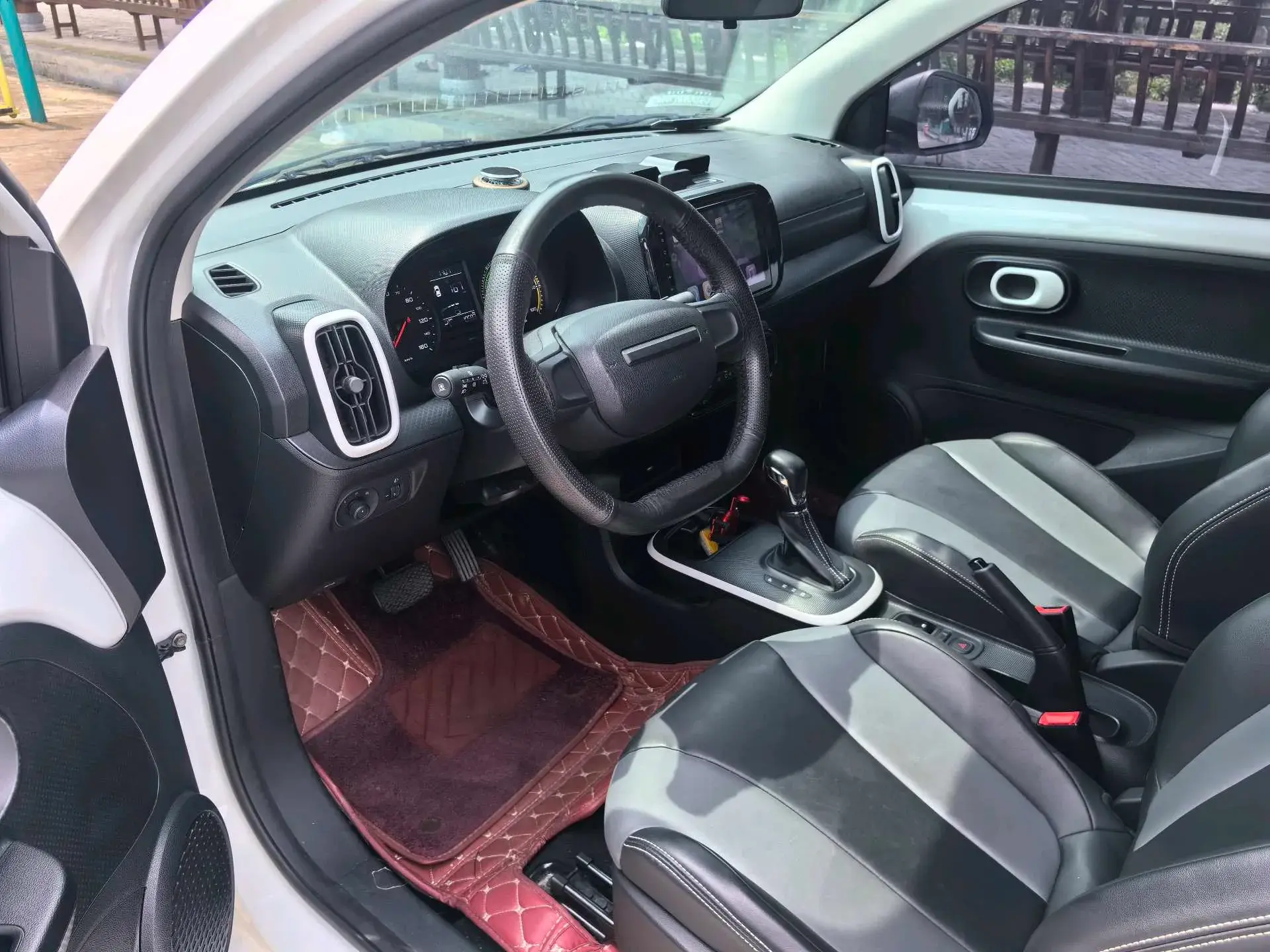 2022 ROEWE CLEVER thumbnail 4