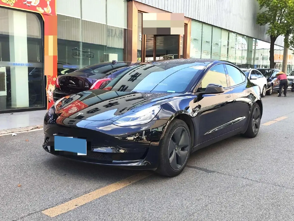 2020 Tesla Model 3 BEV 52KWH