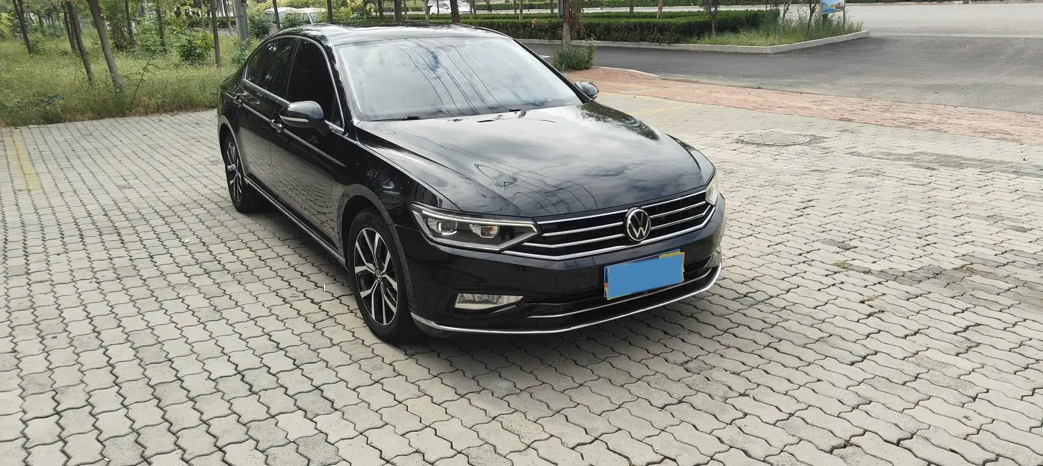 2020 VOLKSWAGEN MAGOTAN thumbnail 2