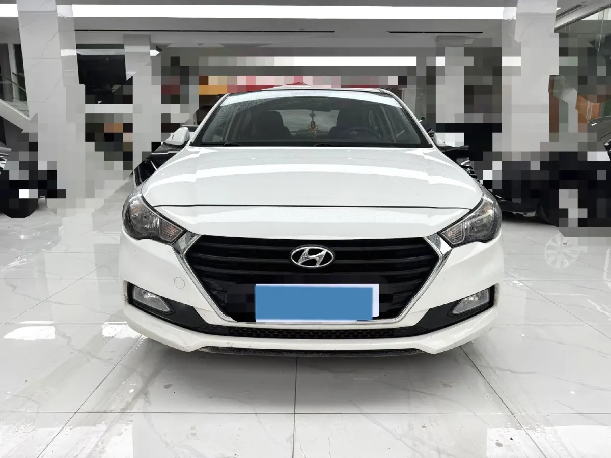 2017 Hyundai Verna RV 1.4L 100HP L4 6AT,autocango,china used car exporter,china ev exporter,chinese used car exporter,chinese used ev exporter