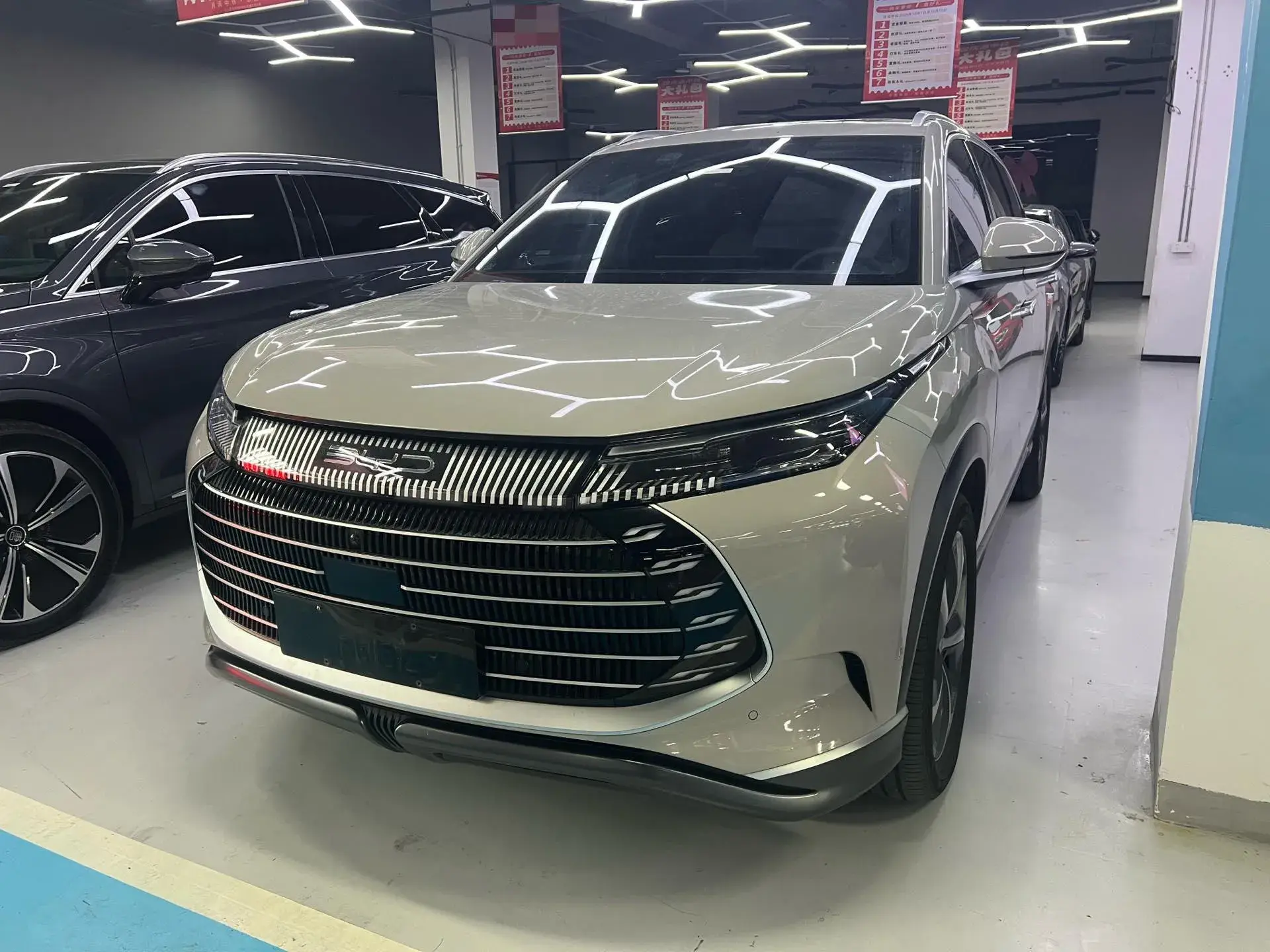 2023 BYD FRIGATE view 1