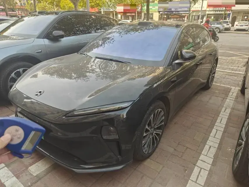 2024 NIO ET5T BEV 75KWH