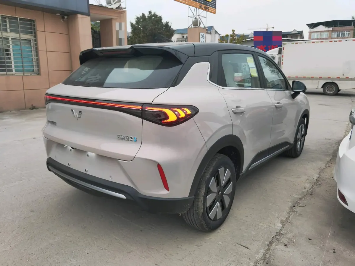 2025 WuLing BinGuo S BEV,autocango,china used car exporter,china ev exporter,chinese used car exporter,chinese used ev exporter