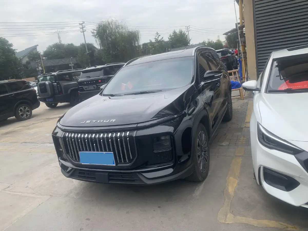 2024 Jetour X90 PRO 1.6T 197HP L4 7DCT