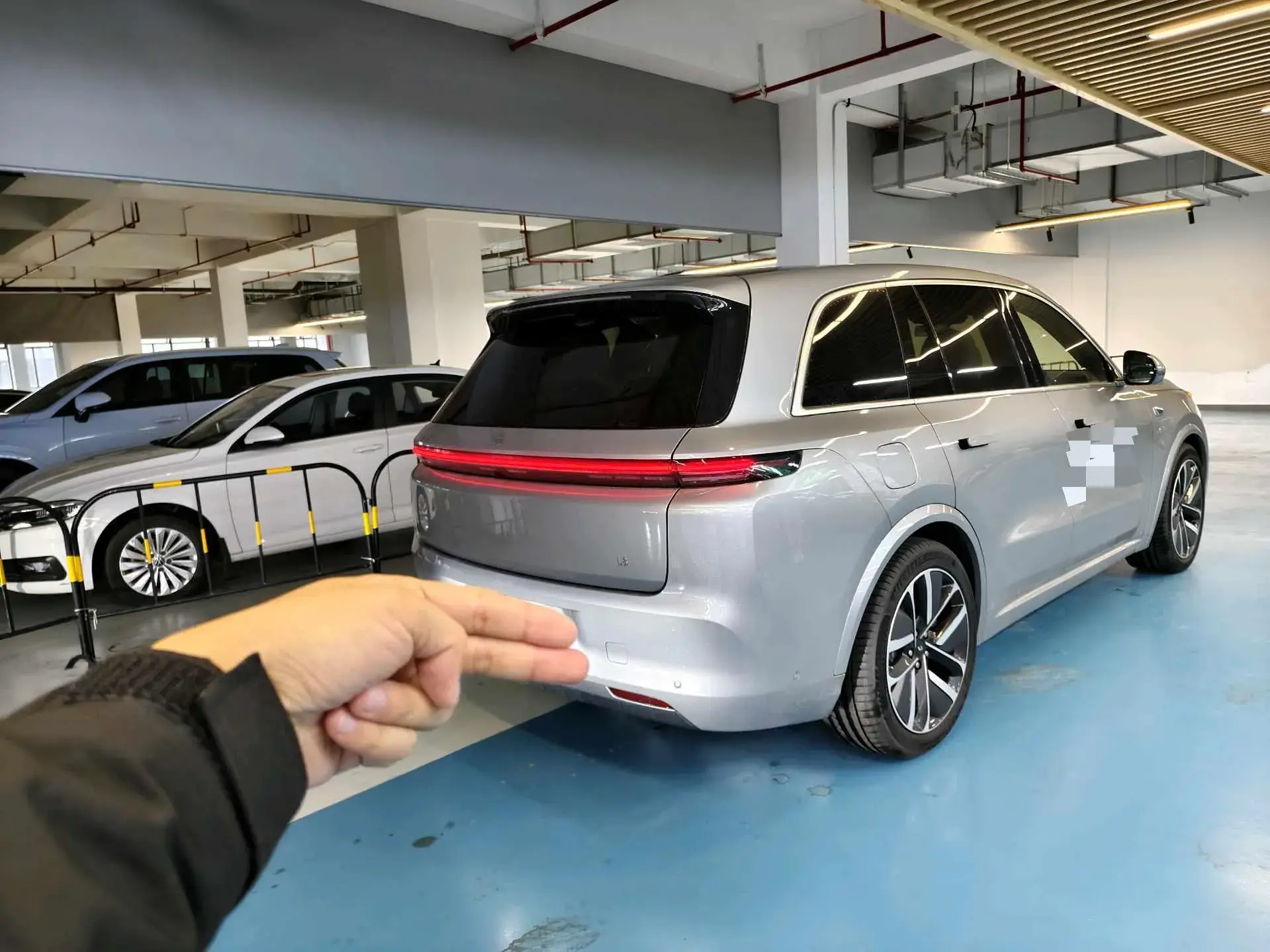 2024 LI L8 thumbnail 3