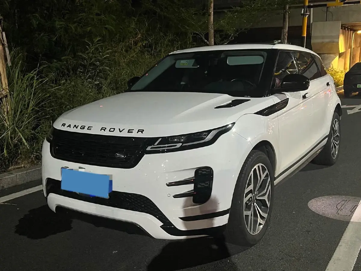 2024 Land Rover Range Rover Evoque 2.0T 249HP L4 9AT