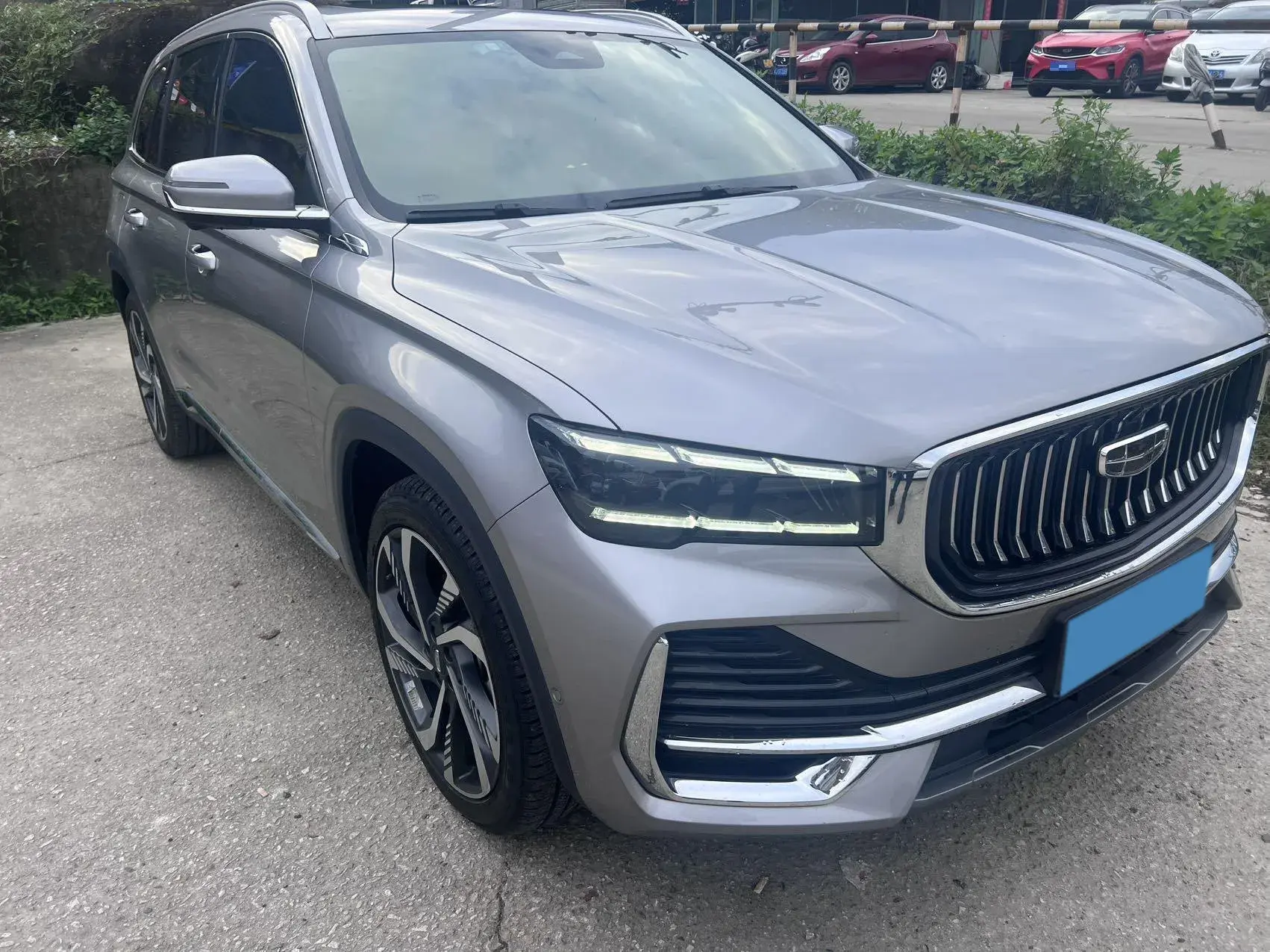 2021 GEELY MONJARO thumbnail 3