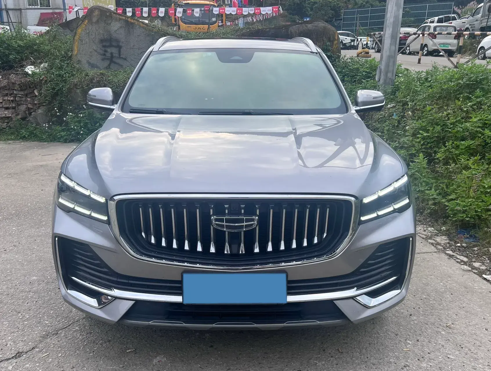 2021 GEELY MONJARO thumbnail 2