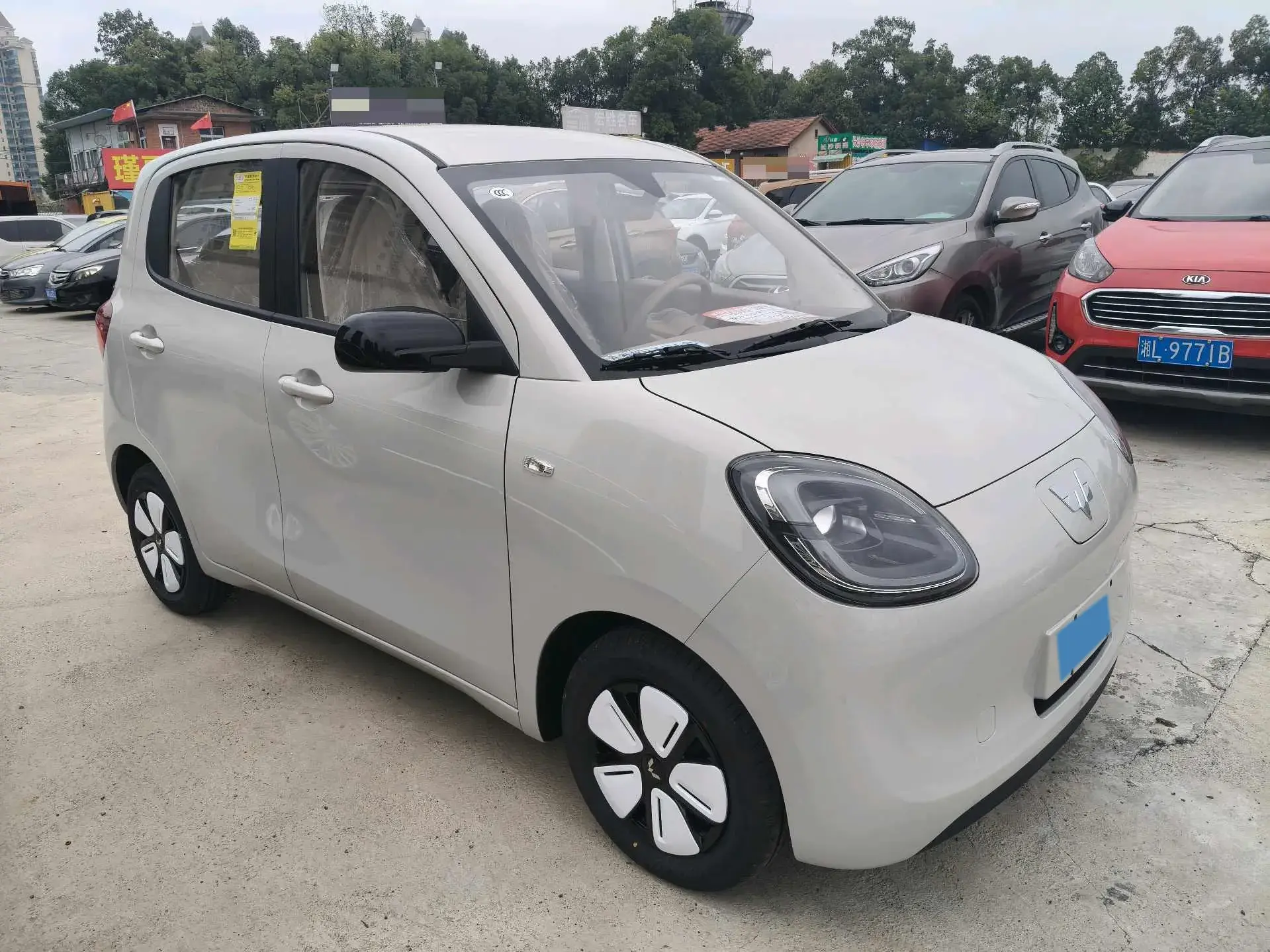 2025 WULING HONGGUANG thumbnail 2