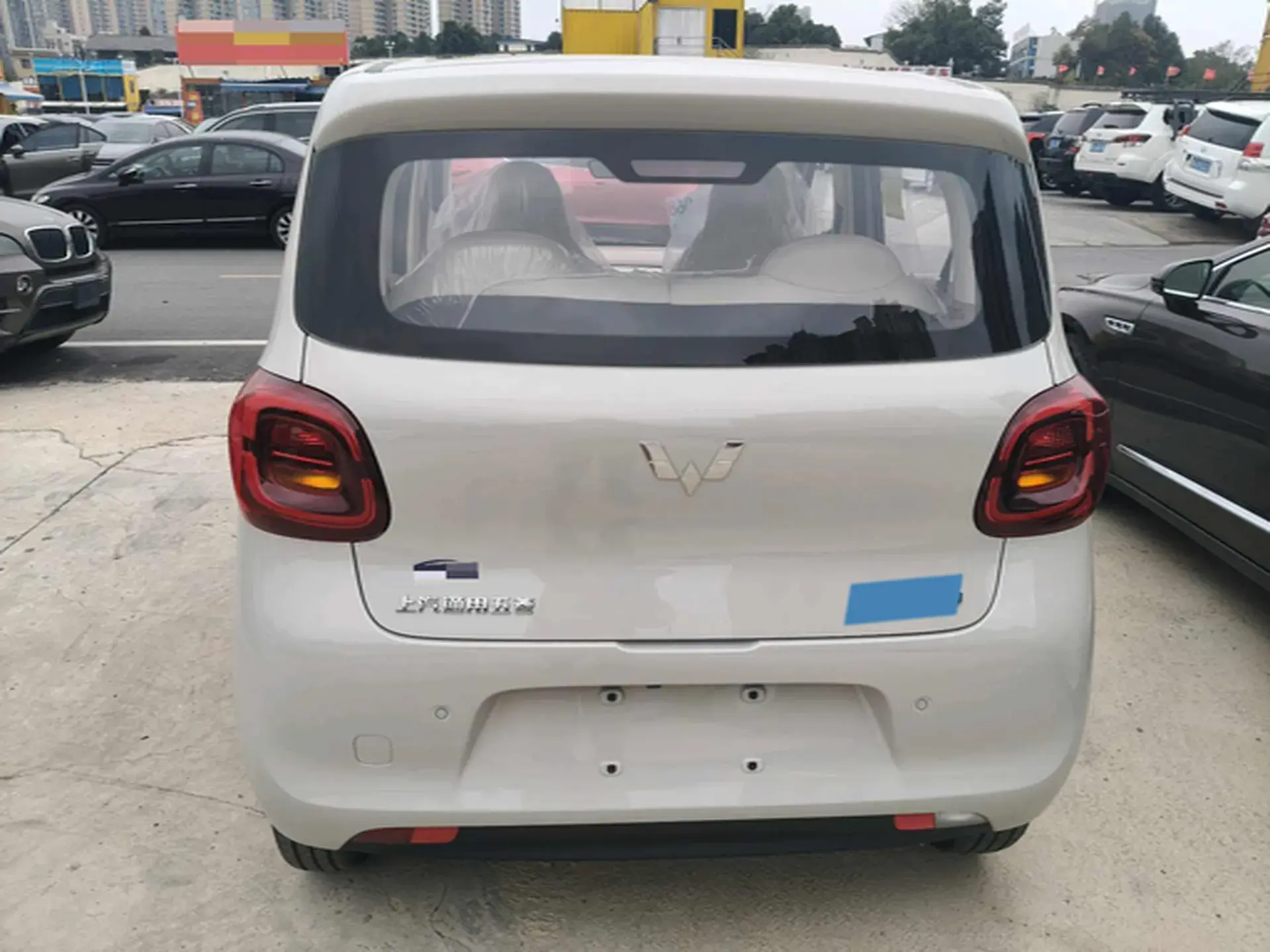 2025 WULING HONGGUANG thumbnail 4