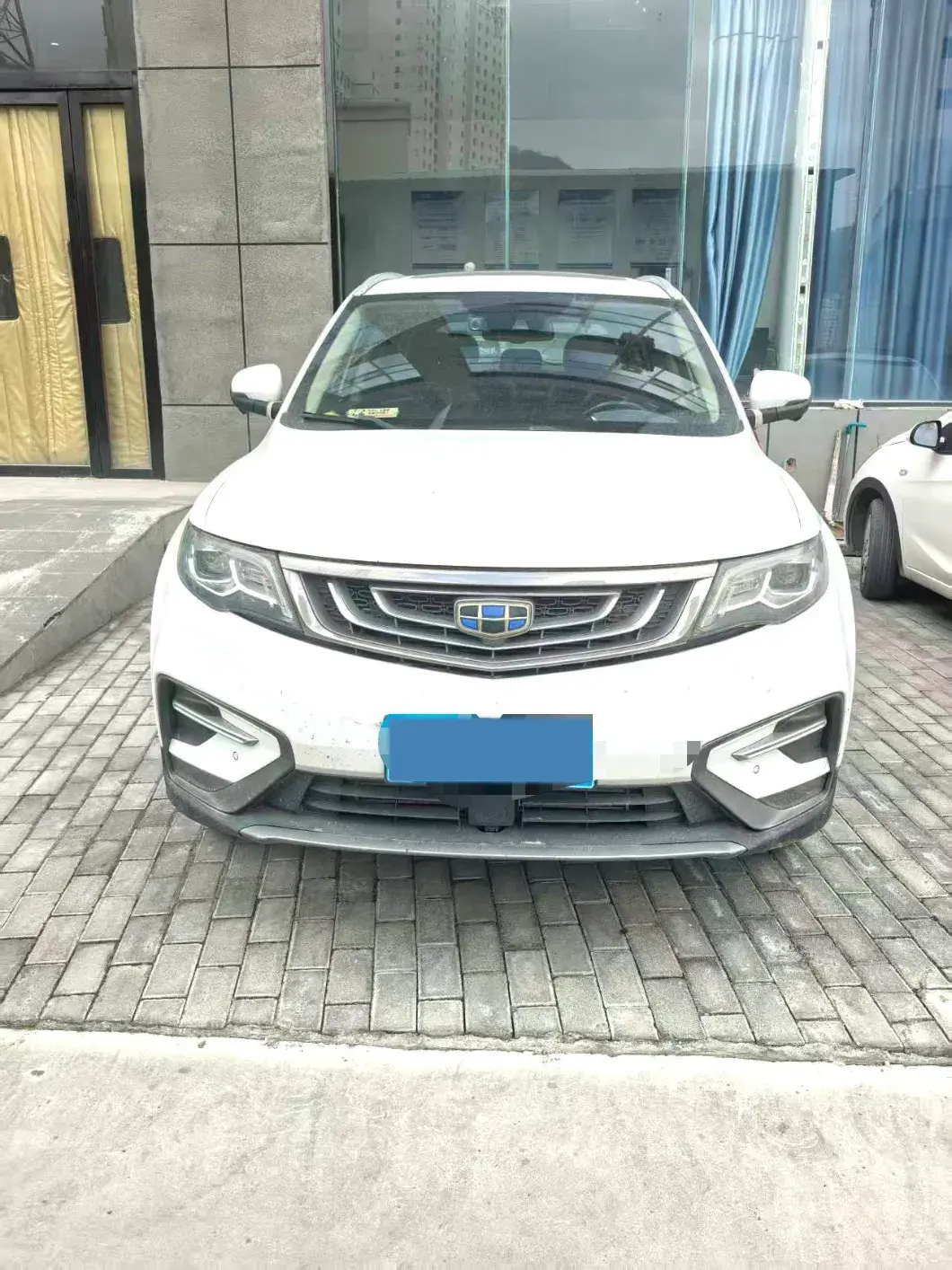 2018 GEELY AZKARRA thumbnail 2