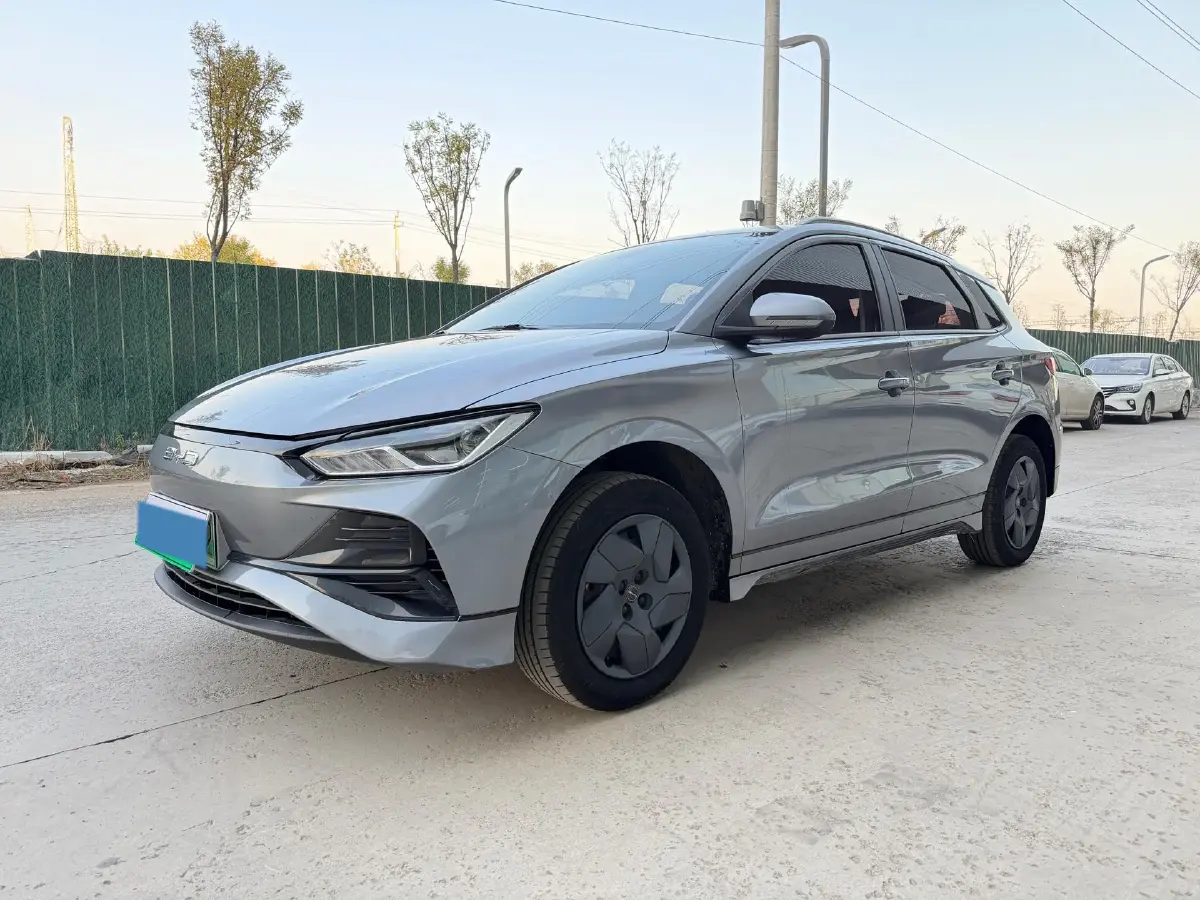 2023 BYD e2 BEV 43.2KWH