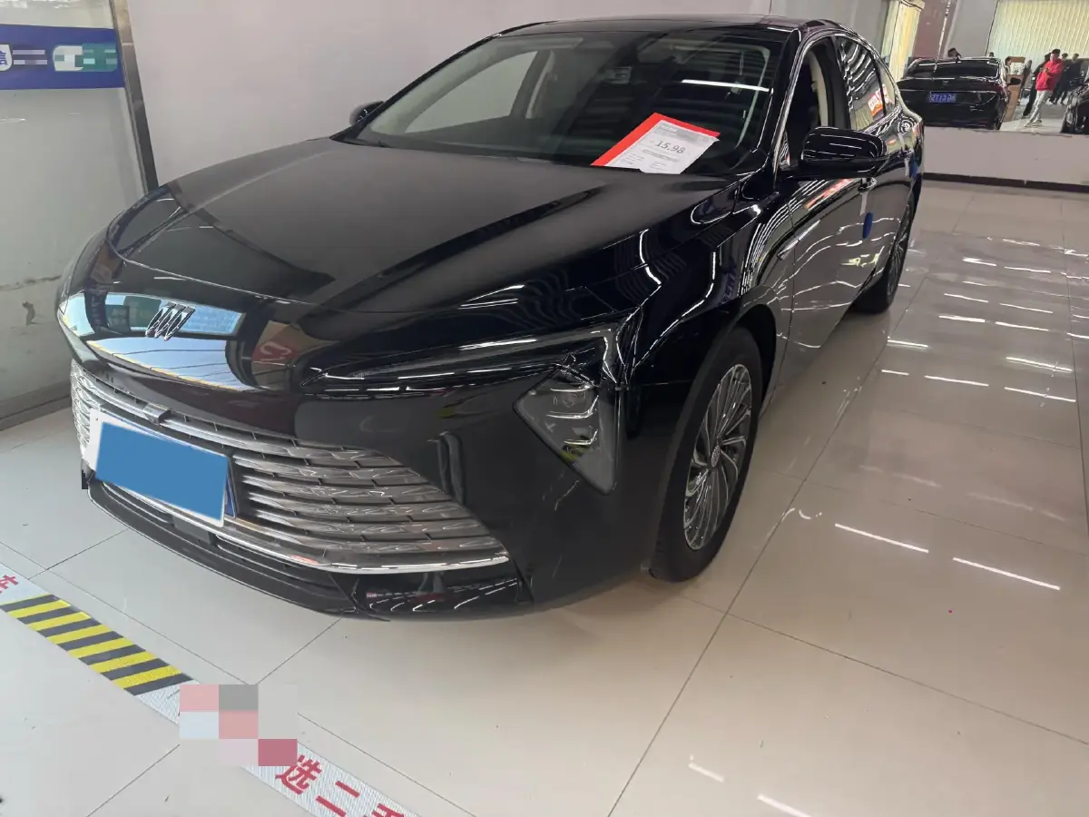 2024 Buick Larcosse 2.0T 237HP L4 9AT