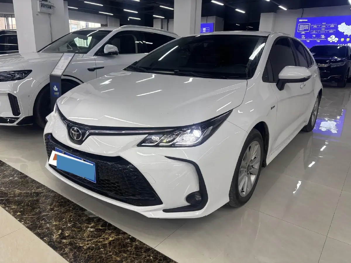 2023 Toyota Corolla 1.8L 98HP L4 E-CVT Hybrid