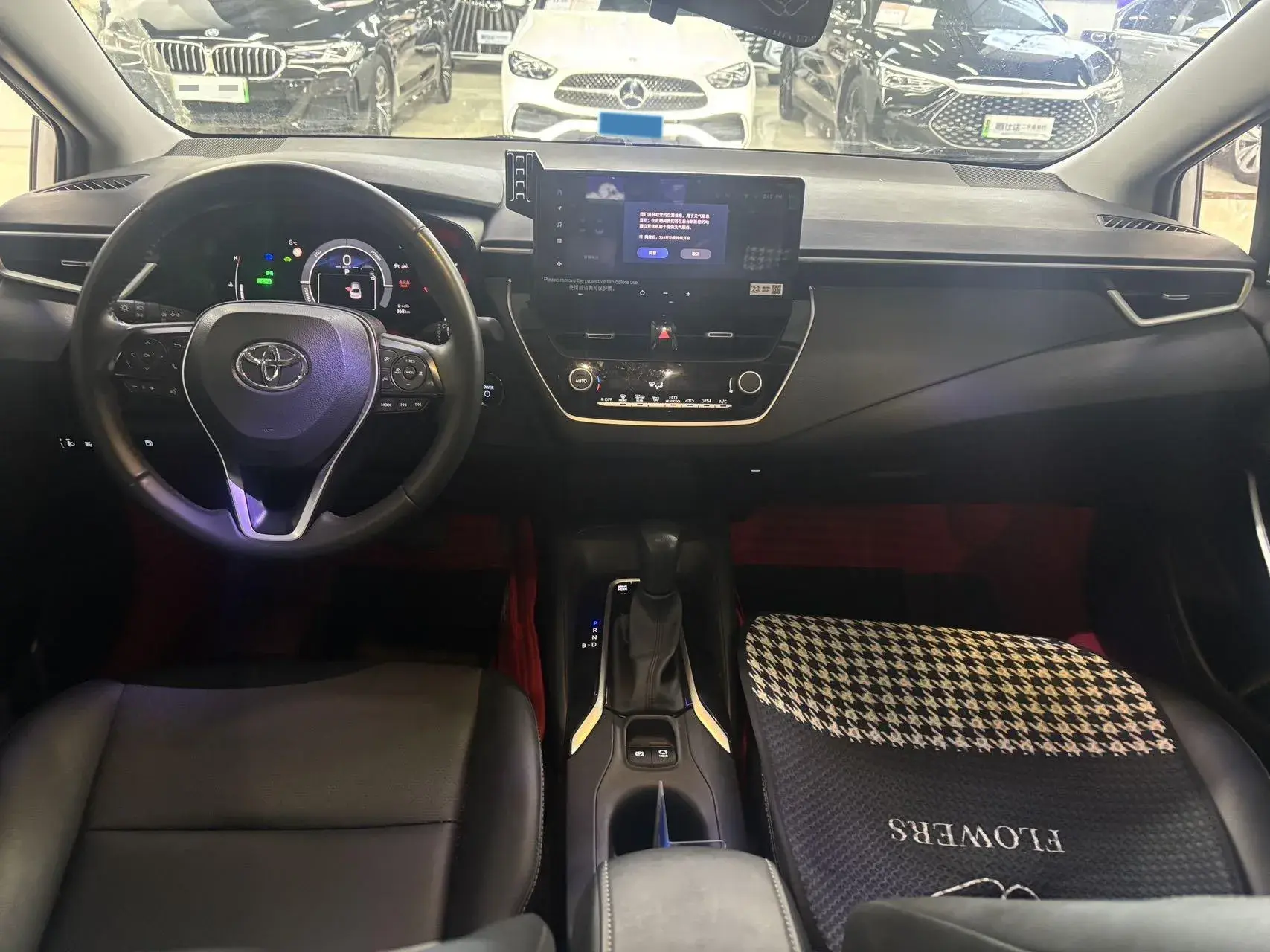 2023 TOYOTA COROLLA thumbnail 2