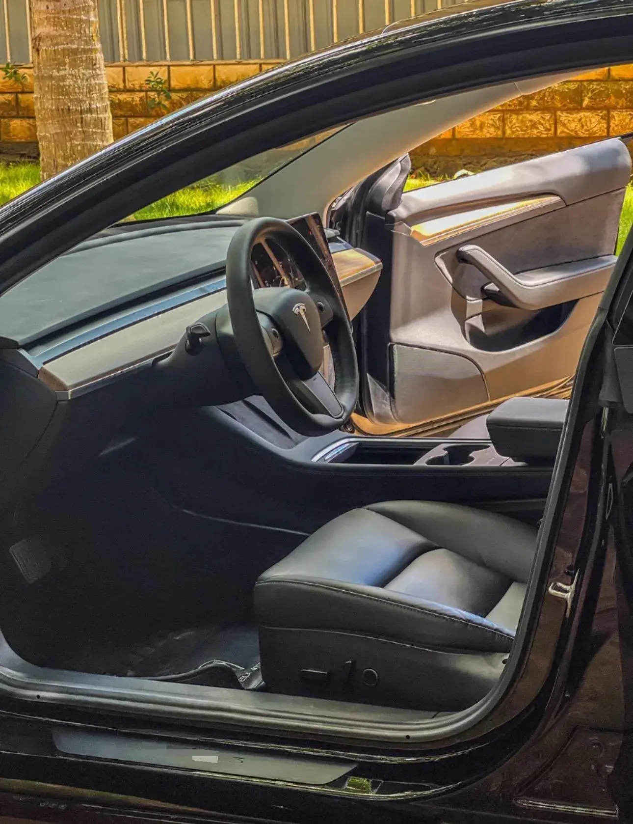 2021 TESLA MODEL thumbnail 3