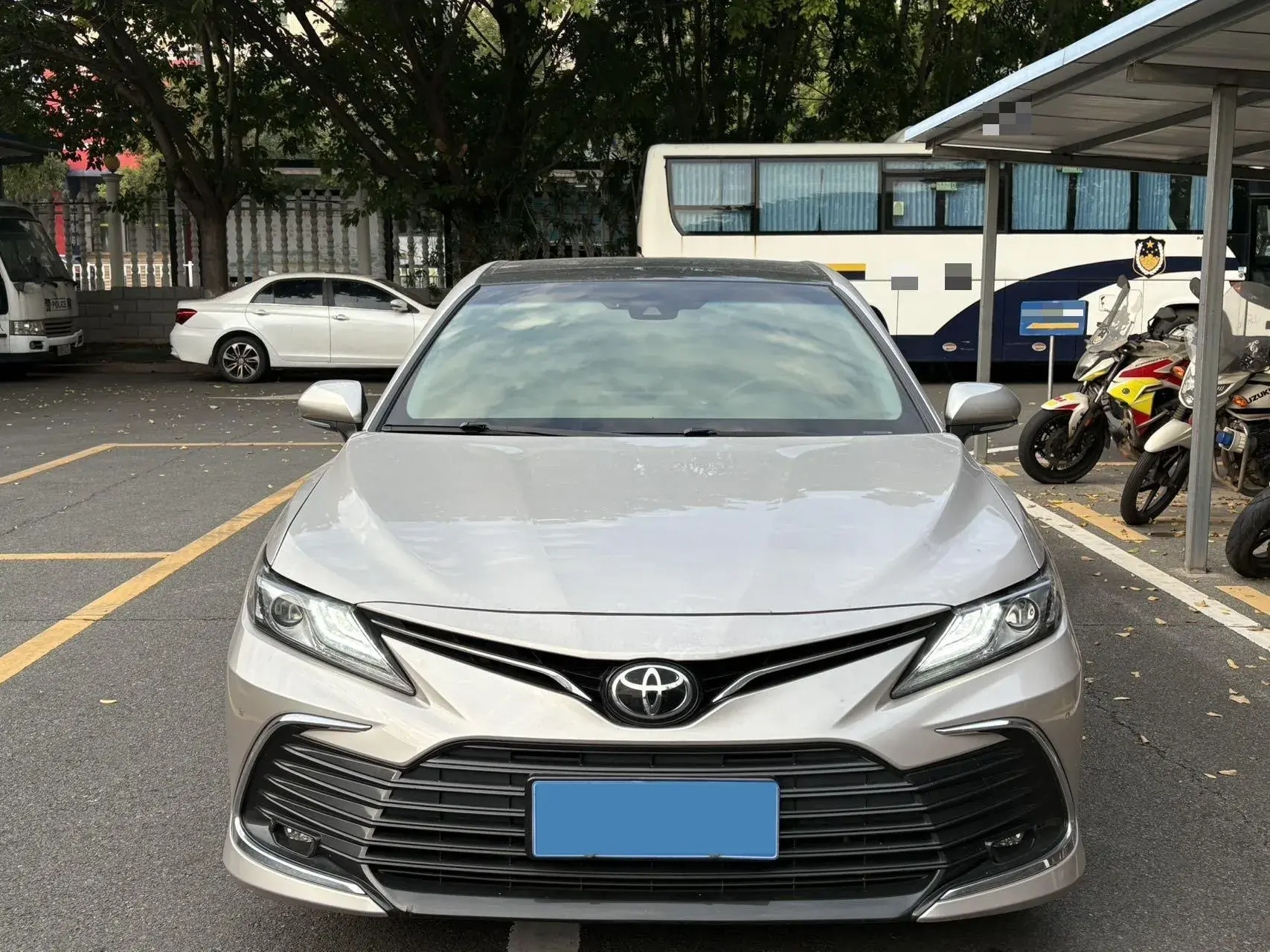 2021 TOYOTA CAMRY thumbnail 2