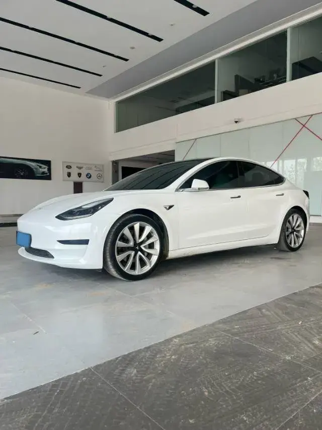 2020 Tesla Model 3 BEV 52KWH